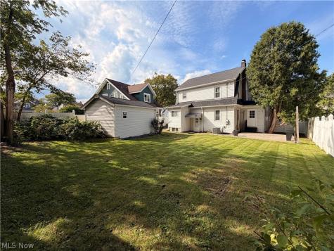 240 Roosevelt Avenue Cuyahoga Falls OH 44221