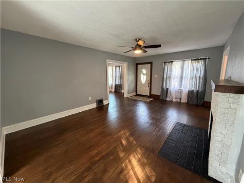 240 Roosevelt Avenue Cuyahoga Falls OH 44221