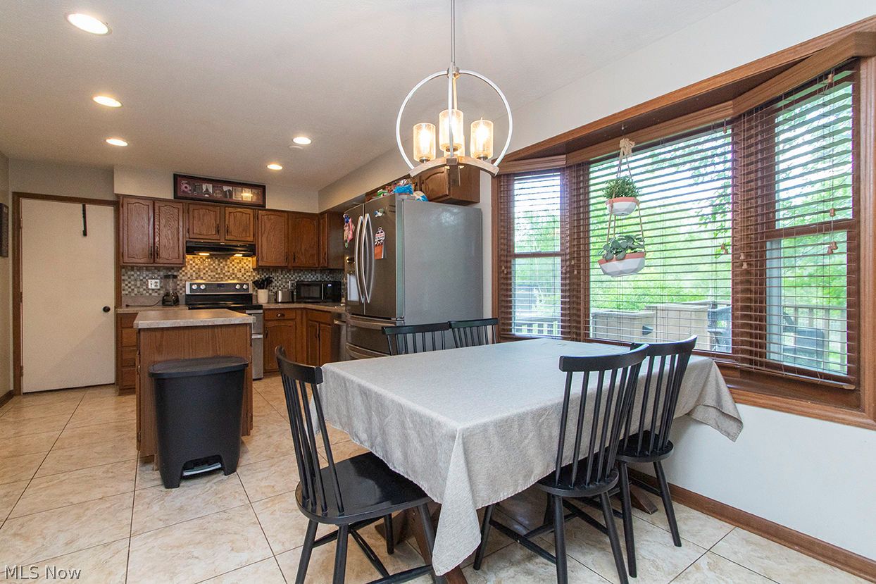 1130 Waterbury Drive Medina OH 44256