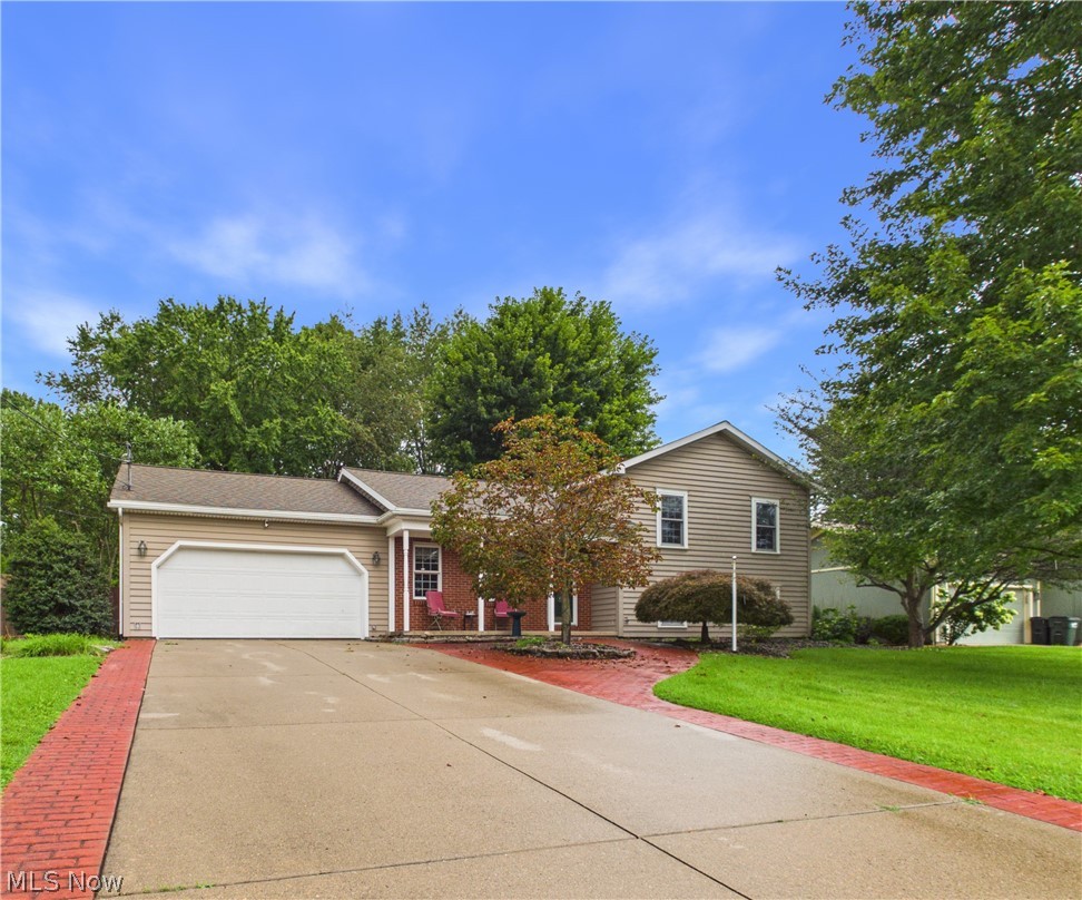 24 Maple Shade Drive Marietta OH 45750