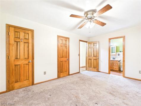 24 Maple Shade Drive Marietta OH 45750