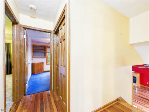 24 Maple Shade Drive Marietta OH 45750
