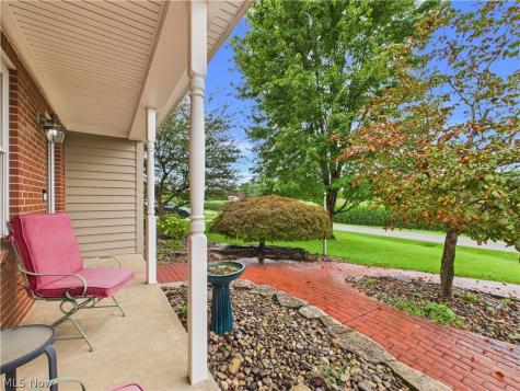 24 Maple Shade Drive Marietta OH 45750