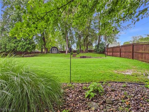 24 Maple Shade Drive Marietta OH 45750