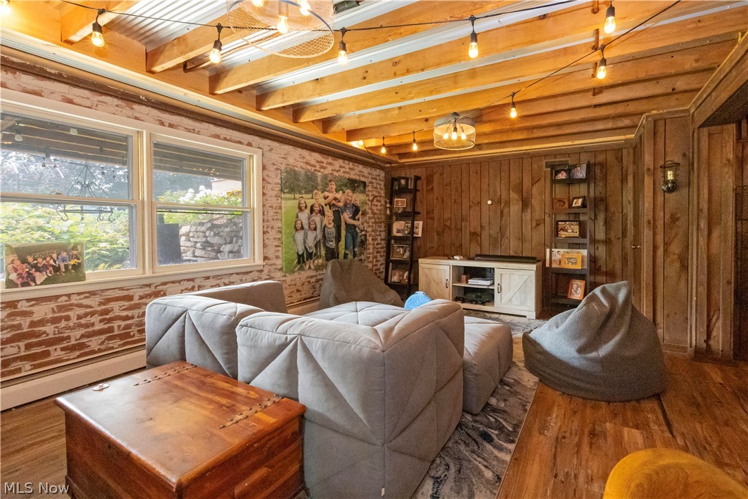 859 Country Club Lane Ashland OH 44805