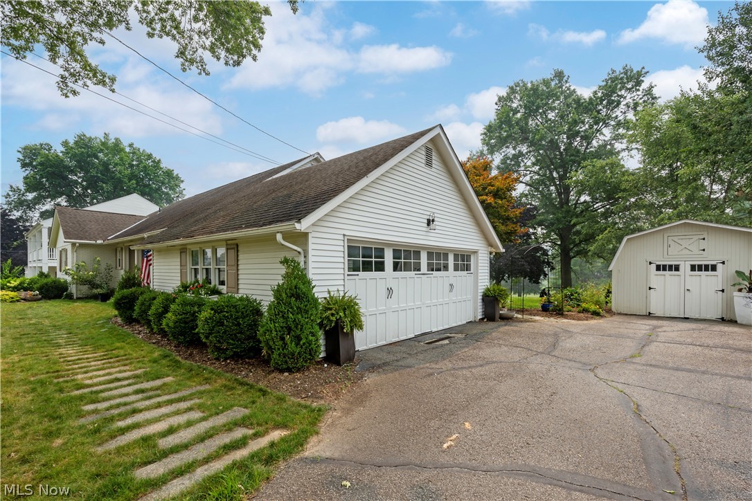 859 Country Club Lane Ashland OH 44805