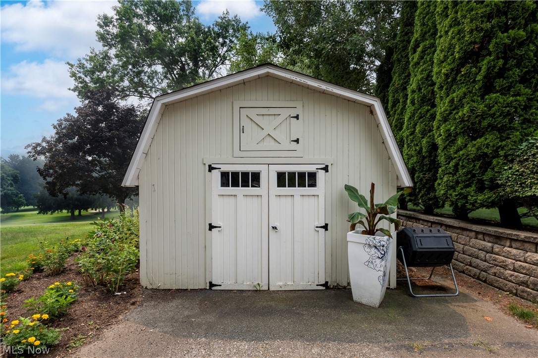 859 Country Club Lane Ashland OH 44805