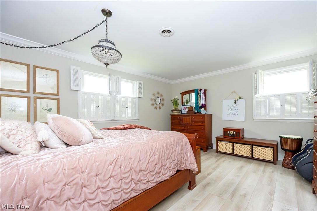 859 Country Club Lane Ashland OH 44805