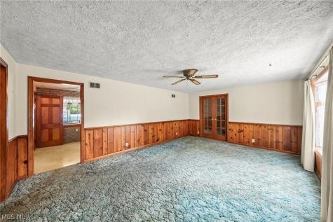 603 East Avenue Tallmadge OH 44278