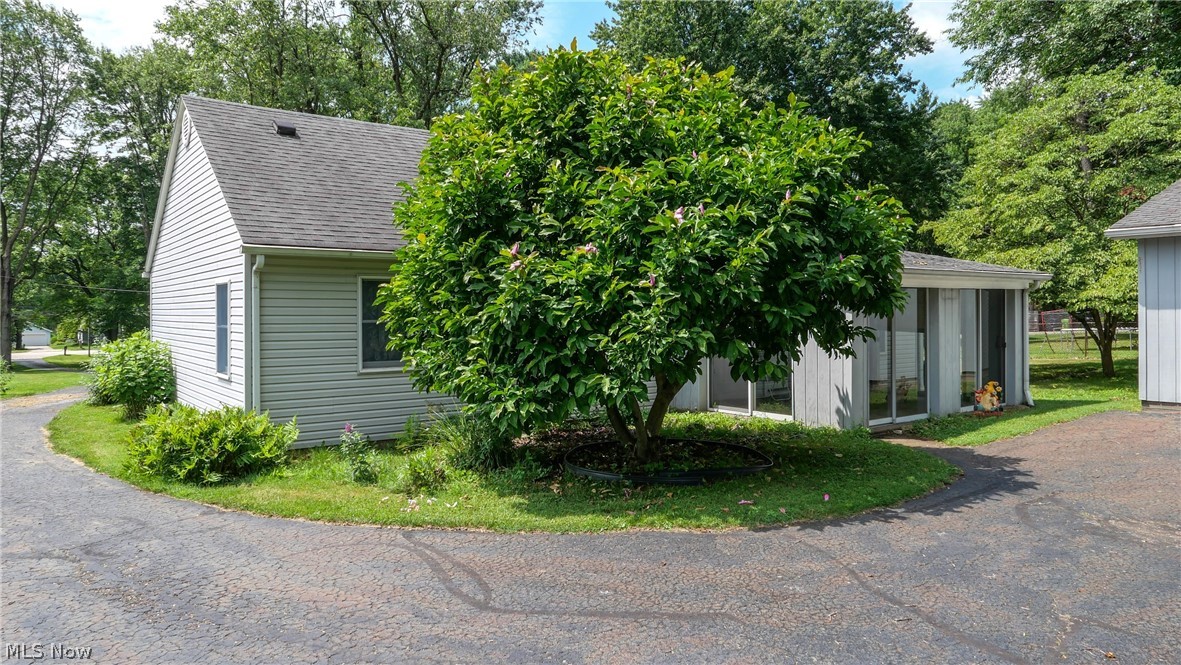 603 East Avenue Tallmadge OH 44278