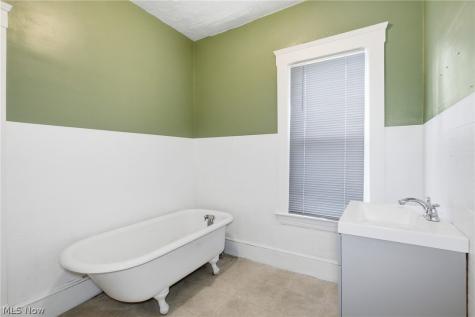 5906 Bower Avenue Cleveland OH 44127