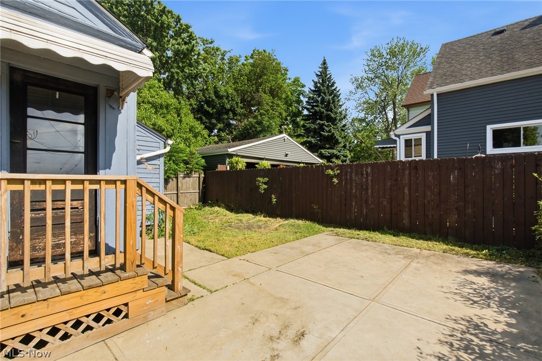 5906 Bower Avenue Cleveland OH 44127