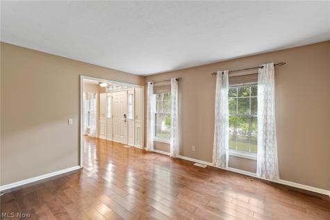 5825 Nicholson Drive Hudson OH 44236