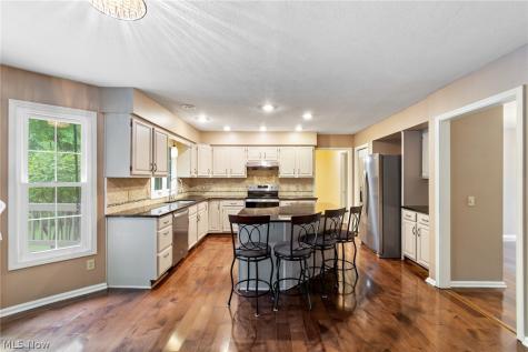 5825 Nicholson Drive Hudson OH 44236