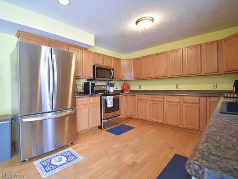 6615 Clay Street Thompson OH 44086