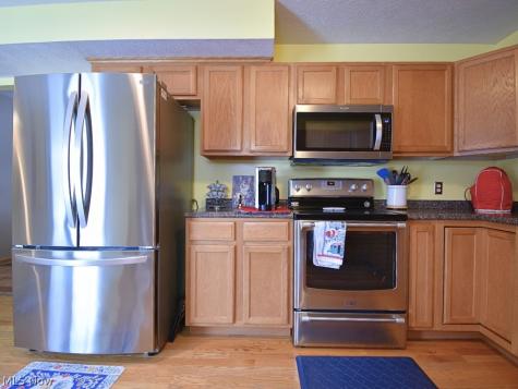 6615 Clay Street Thompson OH 44086
