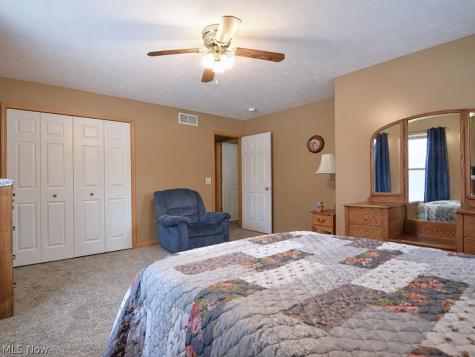 6615 Clay Street Thompson OH 44086