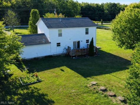 6615 Clay Street Thompson OH 44086