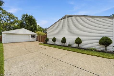 33909 Clark Drive North Ridgeville OH 44039