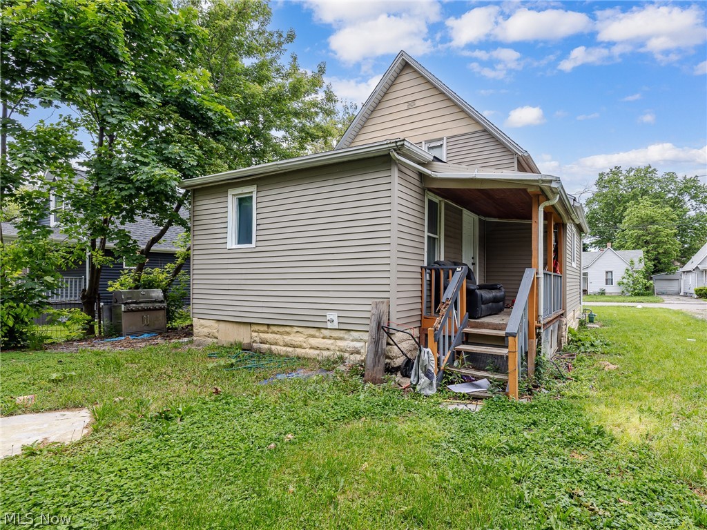 124 E 32nd Street Lorain OH 44055