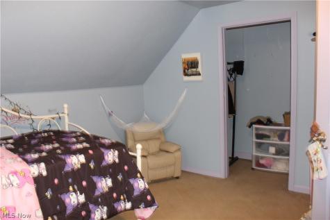 124 E 32nd Street Lorain OH 44055