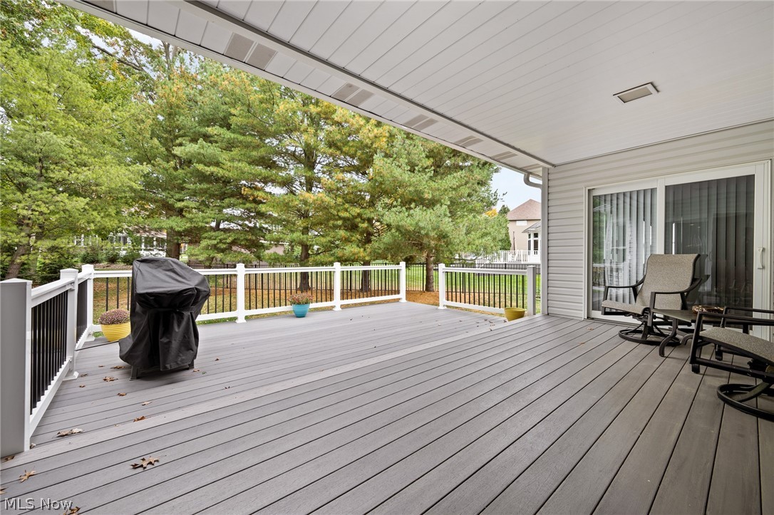 1517 Spring Wood Lane Uniontown OH 44685
