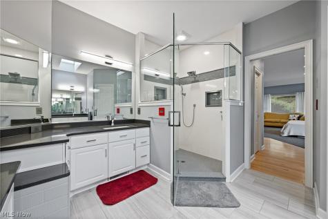 1517 Spring Wood Lane Uniontown OH 44685
