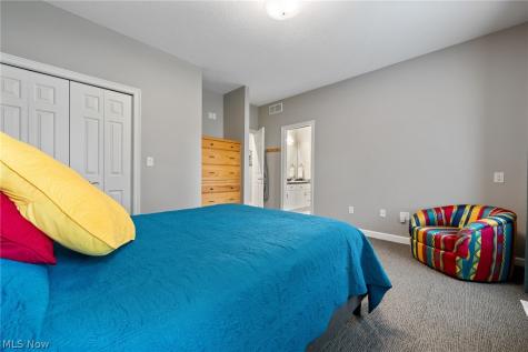 1517 Spring Wood Lane Uniontown OH 44685