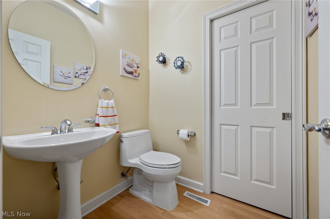 1517 Spring Wood Lane Uniontown OH 44685