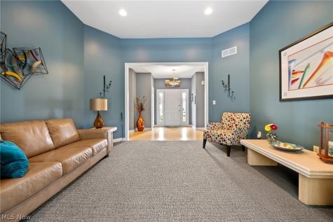 1517 Spring Wood Lane Uniontown OH 44685