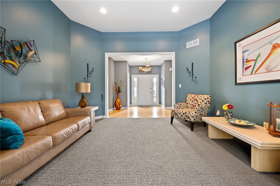1517 Spring Wood Lane Uniontown OH 44685