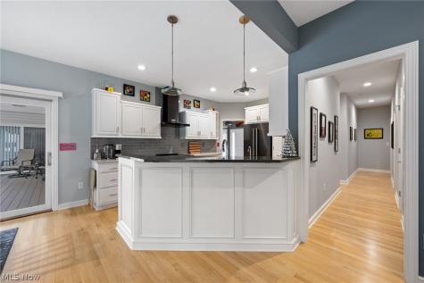 1517 Spring Wood Lane Uniontown OH 44685