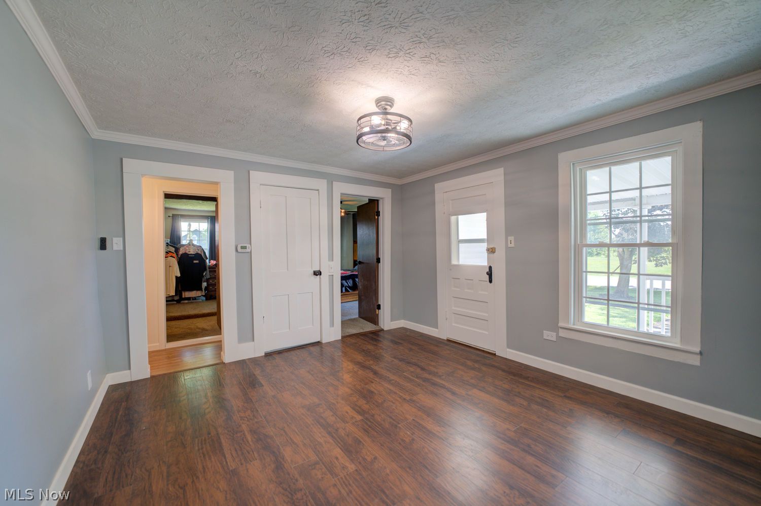 385 S Center Street Lagrange OH 44050