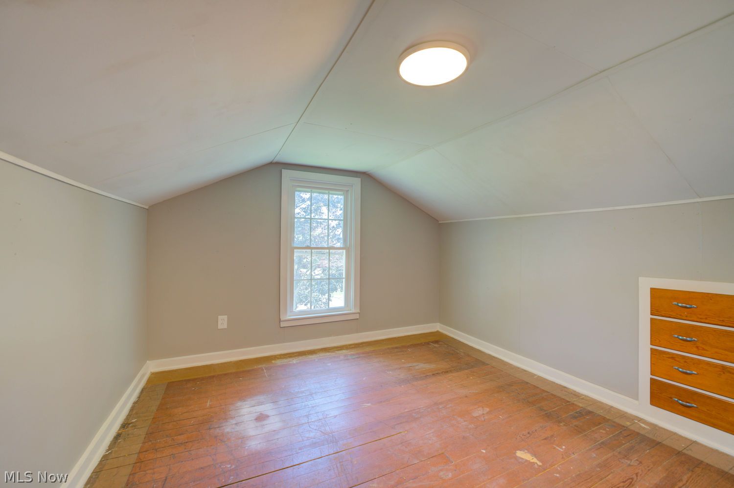 385 S Center Street Lagrange OH 44050