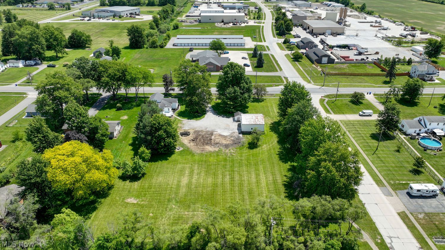 385 S Center Street Lagrange OH 44050
