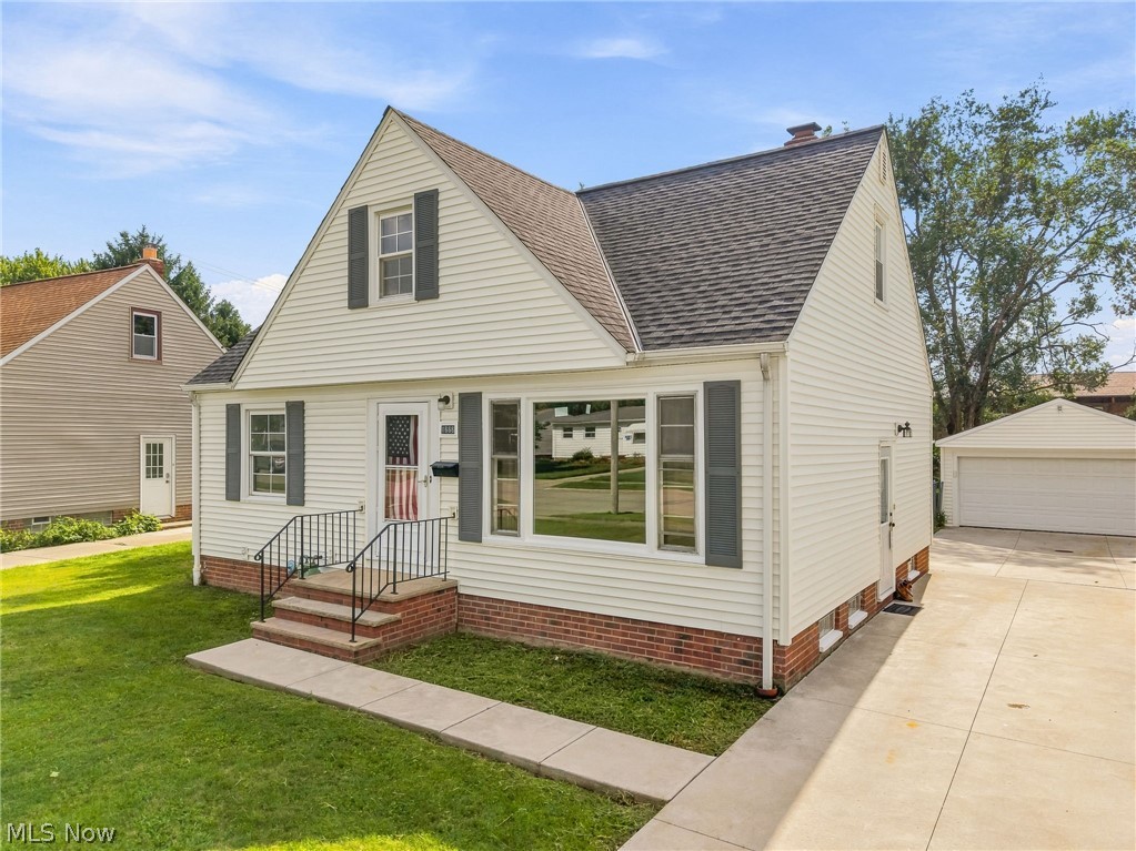 1666 Ridgeview Drive Wickliffe OH 44092