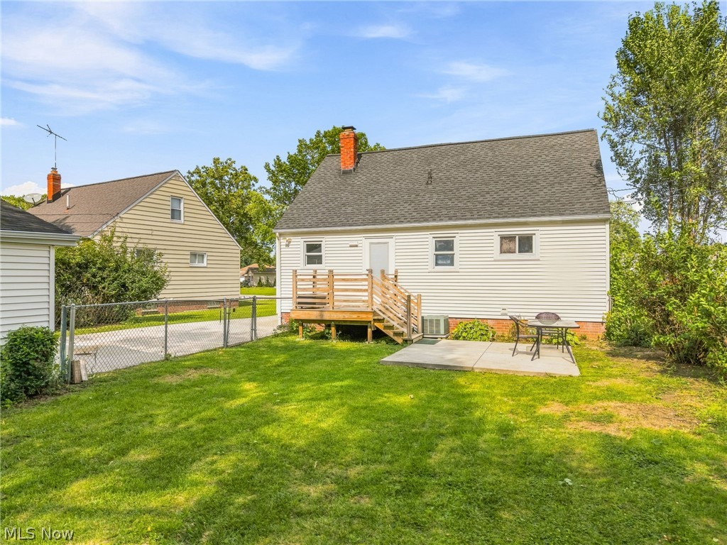 1666 Ridgeview Drive Wickliffe OH 44092