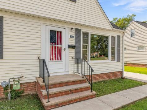 1666 Ridgeview Drive Wickliffe OH 44092