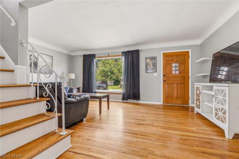 1666 Ridgeview Drive Wickliffe OH 44092