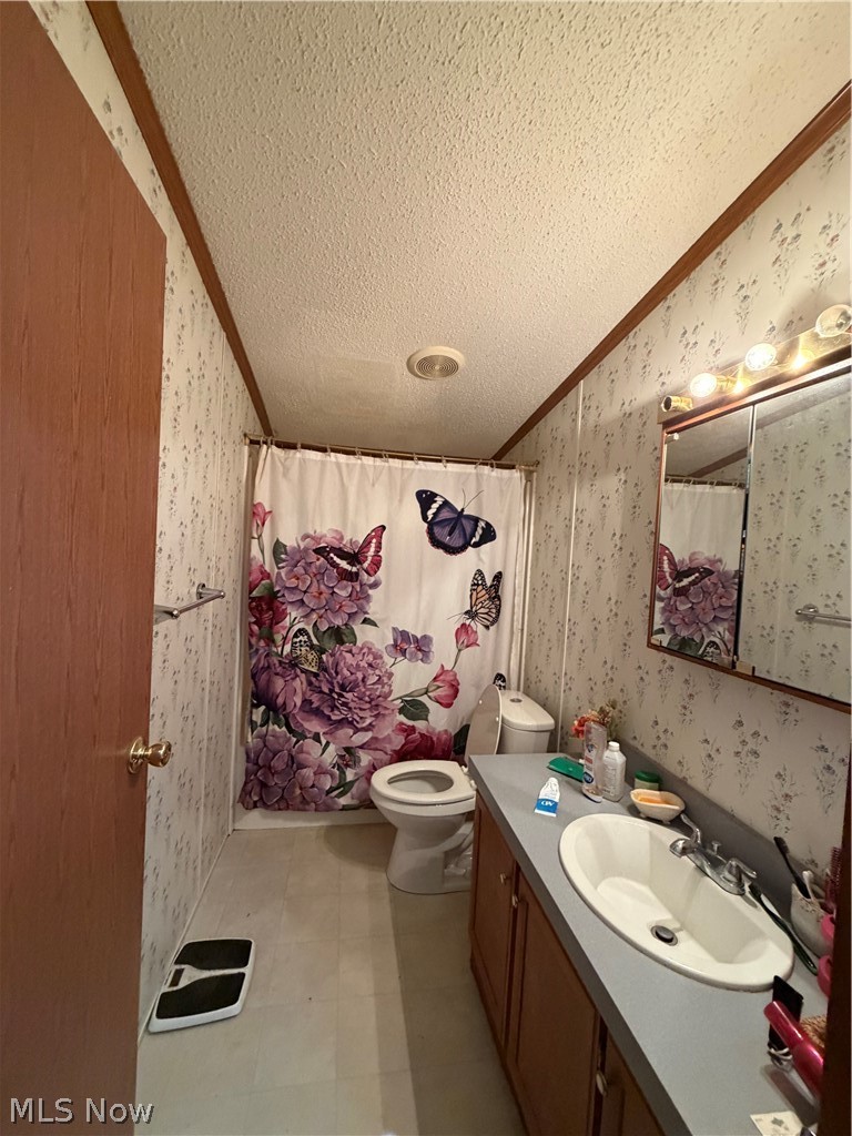 310 Poplar Street Newcomerstown OH 43832