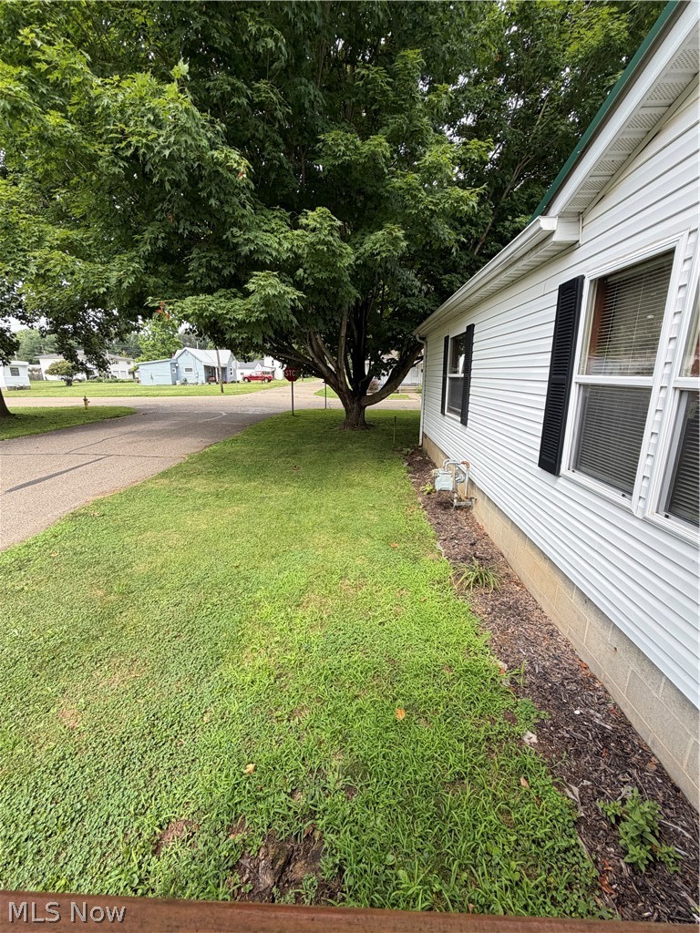 310 Poplar Street Newcomerstown OH 43832