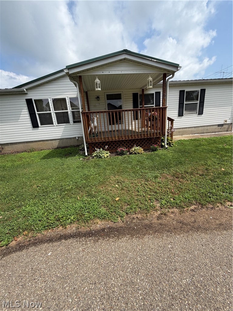 310 Poplar Street Newcomerstown OH 43832