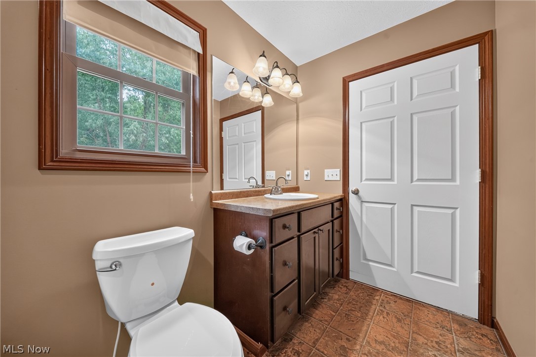 412 Brittany Lane Jefferson OH 44047