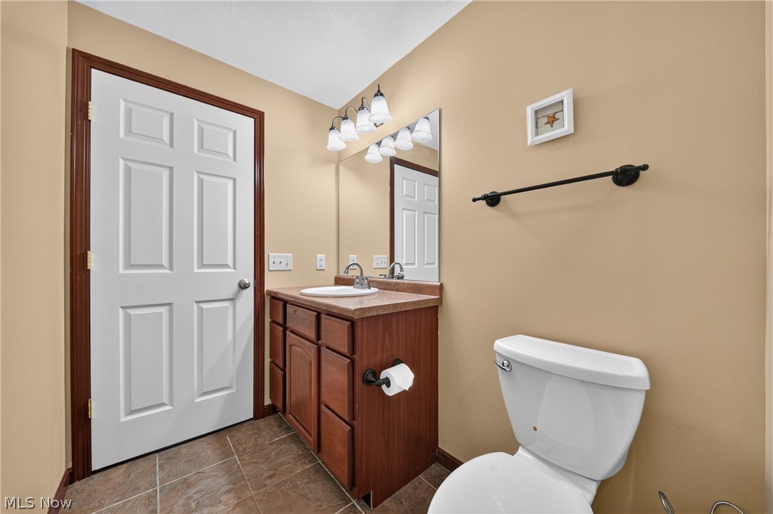412 Brittany Lane Jefferson OH 44047