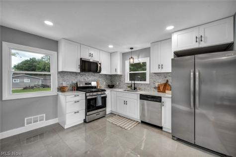 1622 Diana Drive Brunswick OH 44212