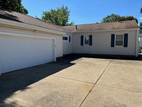 313 Schneider Street North Canton OH 44720