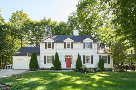 251 Overwood Road Akron OH 44313