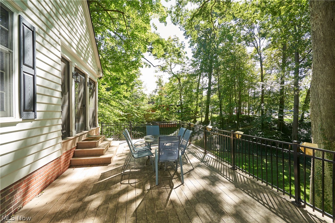 251 Overwood Road Akron OH 44313