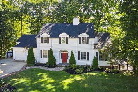 251 Overwood Road Akron OH 44313