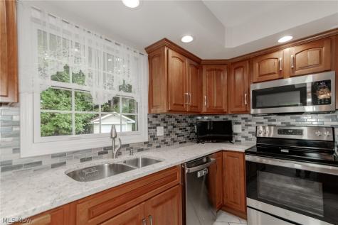 5455 Wilkenson Circle Mentor OH 44060